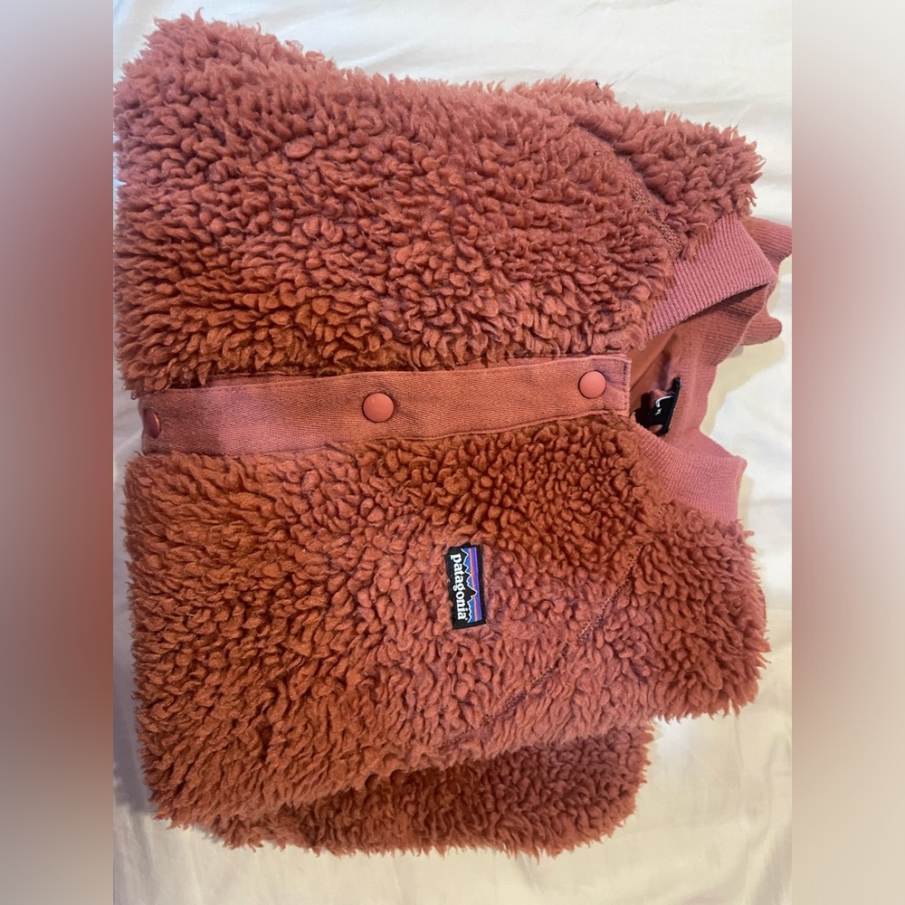 Girls Retro Patagonia Bomber jacket size XL (14)